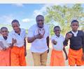 Bild: Esther Orangi/exb
Schulleiter Jairus Orangi möchte Kindern in Kenia eine Chance geben.