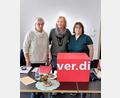 Bild: M. Haberzeth/exb
Um die Verdi-Senioren Post, Telekom, Logistik kümmern sich (von links) Karin Neugirg und Agnes Söllner als gleichberechtigte Vorsitzende. Mit dabei: Verdi-Sekretärin Eva Bösl (rechts).