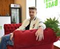 Bild: Stefanie Roth
Aurel Berlinski setzt auch im neuen Laden für Cannabis-Produkte in Weiden auf Beratung mit Aufklärung und Prävention.