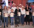 Bild: fvo
Die erfolgreichen Reiterinnen und Reiter (von links): Fiona Rösl, Sophia Wittmann, Marina Schelter (WHF), Anna Völkl, Marco Rom (WHF), Steffi Friedl, Michael Krichenbauer und Stefanie Krichenbauer (WHF), Carina Fischer und Anja Kalla.