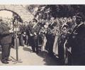 Bild: Archiv SKS Ramlesreuth/exb
Bei der Einweihung des Kriegerdenkmals am 28. Juli 1963 sprach auch der damalige Landrat Valentin Kuhbandner (links). Auch dieser Jahrestag wird am kommenden Wochenende gefeiert.