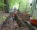 Bild: mmj
Derzeit wird in der Gemeinde Stadlern die Wasserleitung zur neuen Kläranlage eingebaut.