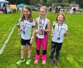 Bild: Tine Schardt/exb
Gruppenfoto sind Hannah Schardt, Leonie Schardt und Emma Pugner zu sehen.
