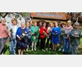 Bild: Monika Müller/exb
Die anwesenden Jubilarinnen zusammen mit dem Vorstandsteam. Von links Sabine Schiml, Christa Röttges, Marianne Kunz, Josefine Kraus, Elisabeth Schwagerl, Monika Enders, Elfriede Rosner, Anneliese Mittereder, Christine Eckert, Inge Kausler, Gerhild Hertel, Rita Haberkorn und Hildegard Heinrich.