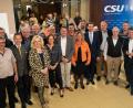 Bild: Dagmar Nachtigall /exb
Der CSU-Kreisverband hat gewählt. Von links: Beisitzer Dieter Hagn, Beisitzer Karl Fleischmann, MdB Albert Rupprecht, Ehrenkreisvorsitzender Lothar Höher, Schatzmeister Werner Weitensteiner, Stellvertretende Kreisvorsitzende Dagmar Nachtigall, Beisitzerin Ilona Forster, Beisitzer Richard Nowak, Kreisvorsitzender Stephan Gollwitzer, Stellvertretender Schriftführer Nikola Vranjes, Stellvertretende Kreisvorsitzende Monika Kick, Stellvertretender Schatzmeister Markus Bäumler, MdL Stephan Oetzinger, Stellvertretender Kreisvorsitzender Wolfgang Pausch, Beisitzer Hans Dotzler, Beisitzer Raimund Riehl, Fraktionsvorsitzender Benjamin Zeitler.