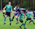 Bild: ham
Die Kicker des SC Weinberg (grüne Trikots) haben am Freitag das Relegationsspiel gegen die SG Gleiritsch/Trausnitz mit 0:2 verloren. Danach stand eigentlich der Abstieg in die A-Klasse fest, doch jetzt gibt es eine weitere Chance für den Sportclub.