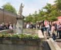 Bild: pi
Viel zu erzählen gibt es unter anderem am Floriansbrunnen.