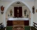 Bild: bir
Die Feuerwehr und die Siedlergemeinschaft aus Hermannsreuth brachten die Marienkapelle wieder auf Vordermann.