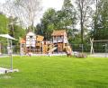 Bild: pz
Neu gestaltet worden ist das Festgelände in Kondrau. Ein besonderer Blickfang ist der Spielplatz zum Thema "Bauernhof".