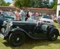Bild: dob
Am Sonntag, 11. Juni, stellen die Oldtimerfreunde im Schlosshof Automobile und Motorräder aus längst vergangener Zeit aus.