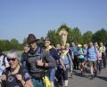 Bild: Sebastian Böhm
Mit guter Laune und bei bestem Wetter: Die Pilgerinnen und Pilger gingen heuer wieder nach Altötting.