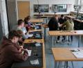 Bild: Alice Achatz/exb
Jungs der Realschule im Stiftland in Waldsassen beim Workshop in der Fachoberschule Marktredwitz.