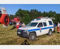 Bild: Bergwacht Amberg/exb
Ein Mann verletzt sich bei Waldarbeiten nahe Hohenkemnath. Die Bergwacht bringt den 53-Jährigen aus dem unwegsamen Gelände, ein Rettungshubschrauber fliegt ihn in ein Krankenhaus.