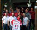 Bild: sf
Stephanie Sperl ist neue Vorsitzende der "Roten Legion Oberpfalz". Der bisherige Vorsitzende des FC Bayern-Fanclubs, Tobias Hackbarth, kann sein Amt wegen einer beruflichen Veränderung nicht mehr ausüben.