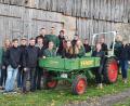 Bild: bjp
Junge Leute mit Spaß an alten Maschinen: Vor zehn Jahren gründete sich die Feilersdorfer Oldtimerjjugend, für 11. Juni lädt sie wieder zum Oldtimertreffen nach Feilersdorf ein.