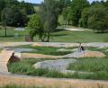 Bild: fla
Der Pumptrack und Dirtpark beim Badeweihergelände in Waldthurn ist fertig und wird auch schon genutzt.
