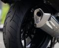 Symbolbild: Nicolas Armer/dpa
Ein Motorradfahrer missachtet bei Oberviechtach eine Straßensperrung und stürzt mit seiner Begleitung bei einer Fräskante.