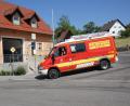 Bild: frd
Ein lange gehegter Wunsch der Kühriederf Feuerwehrleute ist in Erfüllung gegangen. in Ihrem schmücken Feuerwehrgerätehaus steht nun auch ein ihren Ansprüchen voll entsprechendes Feuerwehrauto, das in diesem Monat gesegnet wird.