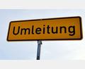 Symbolbild:  Marc Tirl/dpa
Für die Kreisstraße TIR 15 von der sogenannten "Neudorfer Kreuzung" nach Groppenheim hat das Landratsamt Tirschenreuth eine Vollsperrung angekündigt. Sie gilt ab Freitag, 9. Juni. Die Umleitung über Waldsassen und Münchenreuth ist ausgeschildert.