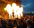 Bild: scm
Die Rammstein-Coverband "Stahlzeit" heizt am dritten Tag des Campus Open Air dem Publikum ordentlich ein.