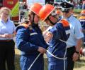 Bild: prh
Jede Menge Action gab es beim Kreisjugendfeuerwehrtag am Samstag in Floß. An 5 Stationen mussten die Feuerwehrnachwuchskräfte Können und Geschick beweisen. Auf der Blaulichtmeile war als Rahmenprogramm für reichlich Abwechslung gesorgt.