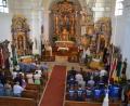 Bild: gi
Mit einem Festgottesdienst für die verstorbenen Mitglieder wurde das Jubelfest 100 Jahre SpVgg Moosbach in der Wieskirche gefeiert.