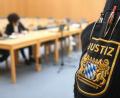 Archivbild: Gabi Schönberger
Das Landgericht in Weiden muss sich erneut mit einem Sexualdelikt auseinandersetzen. Im Februar wurde Hauptverfahren ausgesetzt.