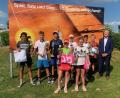 Bild: exb
Bei der Siegerehrung (von links): Marian Geyer, Tom Karger, Elias Rus-Barna, Ida Schopper, Maximilian Noventa, Amelie Lautenschlager, Lei Bruske, Hugo Bauersachs und Günter Simmerl.