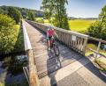 Bild: Thomas Kujat/exb
Elf neue Infotafeln stehen auf dem Bayerisch-Böhmischen Freundschaftsweg.