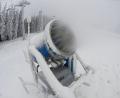 Symbolbild: Swen Pförtner/dpa
Nachhaltiger Tourismus – darüber will man im Fichtelgebirge nachdenken. In einer ersten Aussprache wurde gefragt, ob sich die Beschneiung am Ochsenkopf als K.o.-Kriterium erweisen könnte.