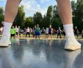Gelungene Premiere: Zum ersten Feierabend-Workout auf der Bleichwiese beim ACC kamen am Mittwochabend so viele Interessierte, dass selbst die Veranstalter überrascht waren.