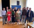 Bild: Junge Union Kreisverband/exb
Die neue JU-Führungsriege und die Redner stellten sich zum Gruppenfoto auf. Von links: Tobias Reiß, Christian Doleschal, Stefanie Dippl, Maximilian Kastner, Veronika Zintl, Sebastian Müller, Kreisvorsitzende Sandra Dostler, Johannes Klinger, Manuel Ernst, Lukas Zintl, Carolin Böckl, Adrian Käß und Leonhard Zintl.