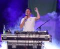 Bild: mfh
Am frühen Abend übernahm DJ Tonic im Zelt in Sulzbach-Rosenberg die Regie und brachte die Menge zum Kochen.