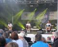 Bild: kro
Das Motto des Abends „Kommen, Lachen, Hosnbiesln“ war vielleicht etwas übertrieben. Die Comedy-Band Barbari Bavarii musste das Publikum beim Kultur-Sommer erst aus der Reserve locken.