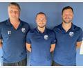 Bild: SV Diendorf/exb
SVD-Spartenleiter Thomas Ehemann mit Trainer Sebastian Ring und Co-Trainer Michael Prey (von links)