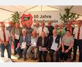 Bild: kro
Für jeweils 60 Jahre Vereinstreue – darunter waren auch viele Gründungsmitglieder – wurden zahlreiche Mitglieder mit der Goldenen Ehrennadel des Bayerischen Fußballverbandes geehrt.