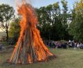 Bild: Josef Glas
Das Johannisfeuer ist entzündet.