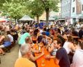 Bild: kle
Kein allzu dichtes Gedränge bei kühlem Bier und gefühlten 30 Grad: Das Weidener Bürgerfest verlief ruhig und sicher.