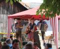 Bild: pi
Das Geschwister-Trio Baier begeistert beim "Landerer Fest".
