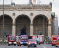 Bild: Sebastian Widmann / Bayerische Staatskanzlei
Vom Münchner Odeonsplatz aus sind die Feuerwehleute nach Griechenland aufgebrochen.