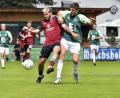 Bild: Hubert Ziegler
Anton Shynder (rechts) von der DJK Ammerthal, Torschütze zum 1:0, versucht in dieser Szene, den Nürnberger Sofiane Ikene (links) zu stören.