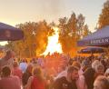 Bild: Christian Gleißner/exb
Das Jubiläums-Johannisfeuer der Feuerwehr Bärnau.