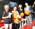 Bild: Karoline Gajeck-Scheuck/exb
Voller Einsatz für die Pflegekinder (von links): Marianne Gutwein (SkF), Lissi Pongratz (Pflegekinderdienst Landkreis), Angela Uschold (Pflegekinderdienst Stadt Amberg) und Stadtwerke-Chef Frank Backowies.