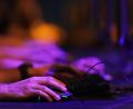 Symbolbild: Oliver Berg/dpa
Das Computerspiel "Die Sims" begleitet Redakteurin Caroline Keller schon seit der Kindheit.