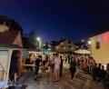 Bild: gz
Bis spät in die Nacht hinein feiern die Eslarner beim Sommernachtfest der Schützengesellschaft "Hubertus".