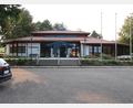 Bild: bsc
Eine Photovoltaikanlage könnte künftig das Dach der Steinwaldhalle zieren. Ein Planungsbüro hat die kommunalen Gebäude der Gemeinde Friedenfels bewertet.