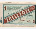 Bild: Sporrer, Thomas
Franz Krapf besitzt eine beachtliche Sammlung an 100 Jahre alten Geldscheinen. Darunter eine herausragende Note: Der 1-Billion-Mark Notgeldschein der Stadt Tirschenreuth wurde am 16. November 1923 herausgegeben.
