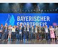 Bild: Sebastian Widmann
Bei der Verleihung des bayerischen Sportpreises waren auch die Basketballer der Lebenshilfe Amberg-Sulzbach zu Gast. Wie alle anderen bayerischen Teilnehmer an den Special Olympics erhielten sie den "Jetzt erst recht"-Preis.