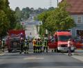 Bild: dob
Im ehemaligen Kommunbrauhaus der Weißbiergaststätte Behringer in Vohenstrauß brach am Dienstag ein Brand aus. Der gesamte Marktplatzbereich stand voller Einsatzfahrzeuge und war während des Brandes nur eingeschränkt befahrbar.