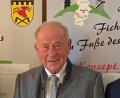 Bild: Gemeinde Neusorg/exb
Ehrenbürger Günther König (Zweiter von rechts) konnte seinen 80. Geburtstag feiern. Glückwünsche überbrachten bei einem Empfang im Rathaus Zweiter Bürgermeister Oliver Becher, Dritte Bürgermeisterin Erni Bühl sowie Bürgermeister Peter König (von links).